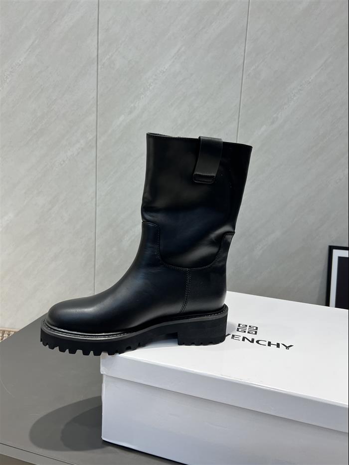 20251128174451810 350